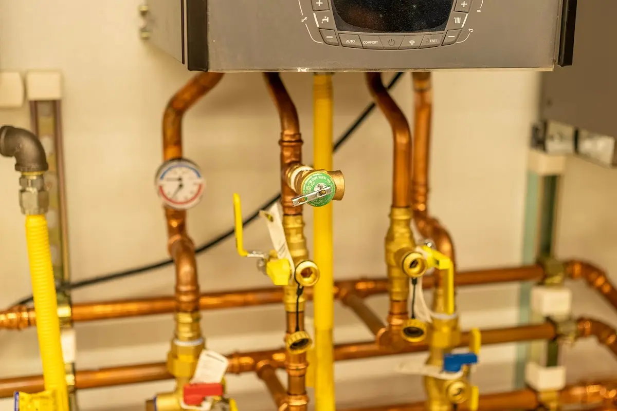 Licensed technician providing Slab Leak Repair for a homeowner in Carlstadt